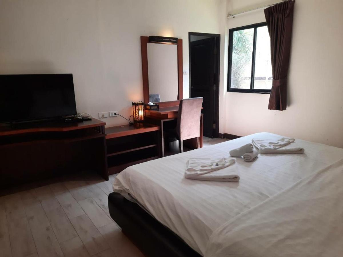 Chawalun Resort Don Tum Exterior photo